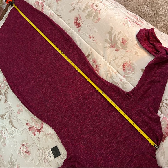 New “Project Runway” Maxi Light Sweater Dress - Picture 10 of 13
